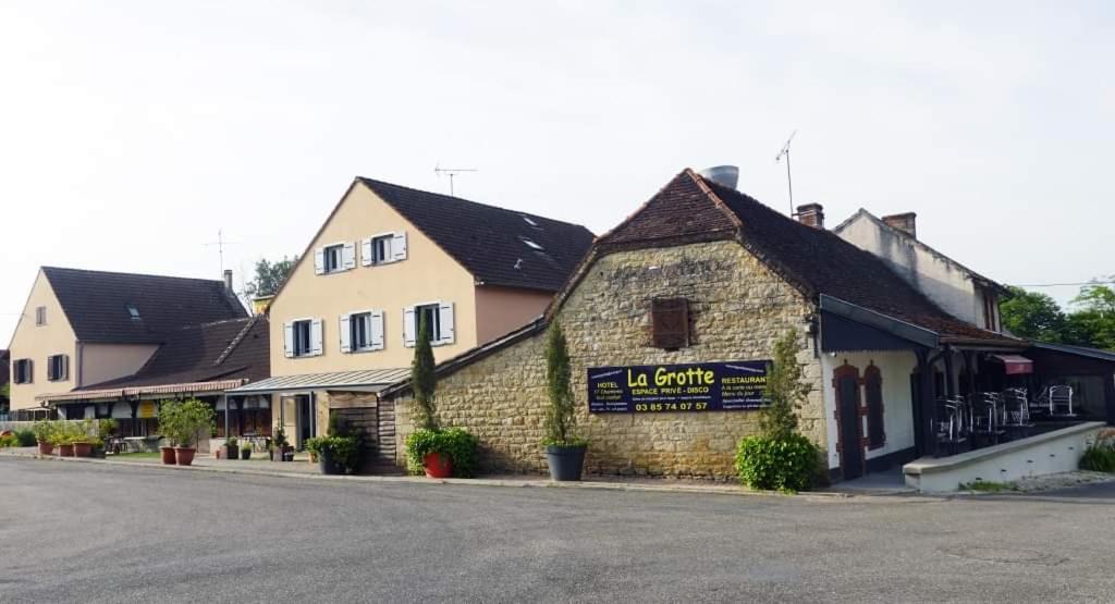 Hotel La Grotte Sagy  Exteriér fotografie